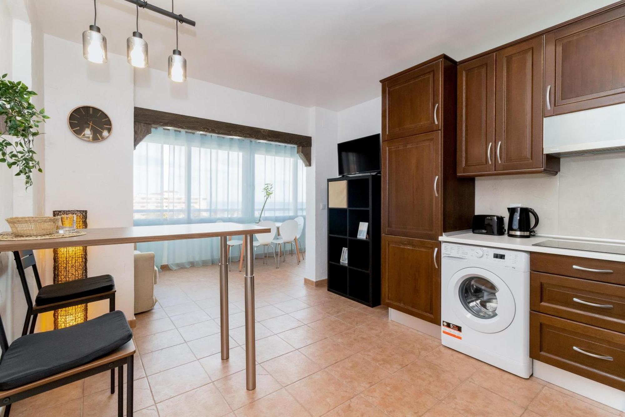 Miramar Apartment *